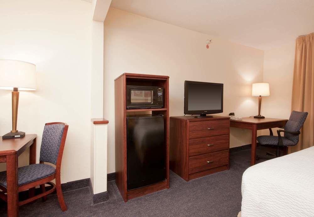 Comfort Inn & Suites Liverpool - Syracuse Exterior foto